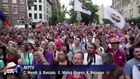 Uma multidão festejou em Stonewall, Nova York, berço da luta pel
